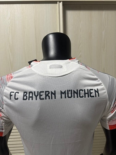 2ª Equipación Bayern Múnich 25/26
