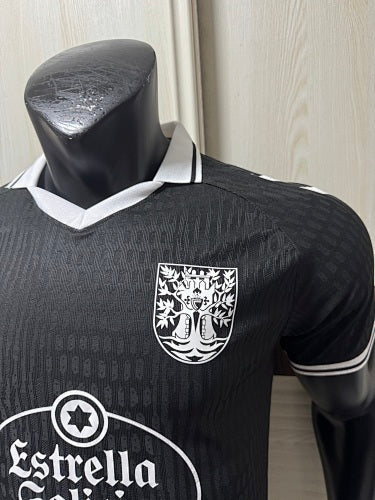 Equipación Edición Especial Oliveira Dos Cen Anos UEFA Celta de Vigo 25/26